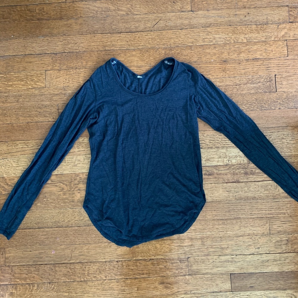 Grey lulu long sleeve